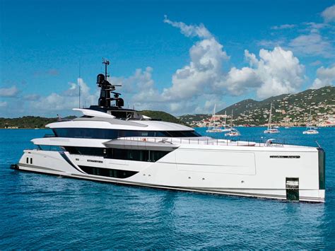 yacht di versace prezzo|Mega yacht in vendita .